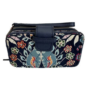 Vera Bradley Fox Forest RFID Smartphone Wristlet Wallet For Crafts Or Repairs